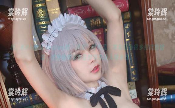 Kitkat Cosplay 哦,Kitkat Cosplay的“美足”图片里,其实还有很多细微的惊喜,这种慵懒又自在的状态让人想多想。